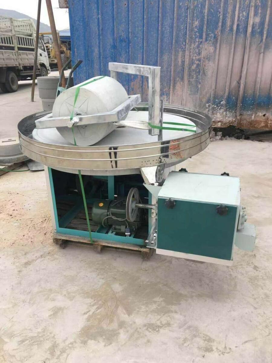 康顺石磨厂家促销-威海环翠电动石磨面粉机